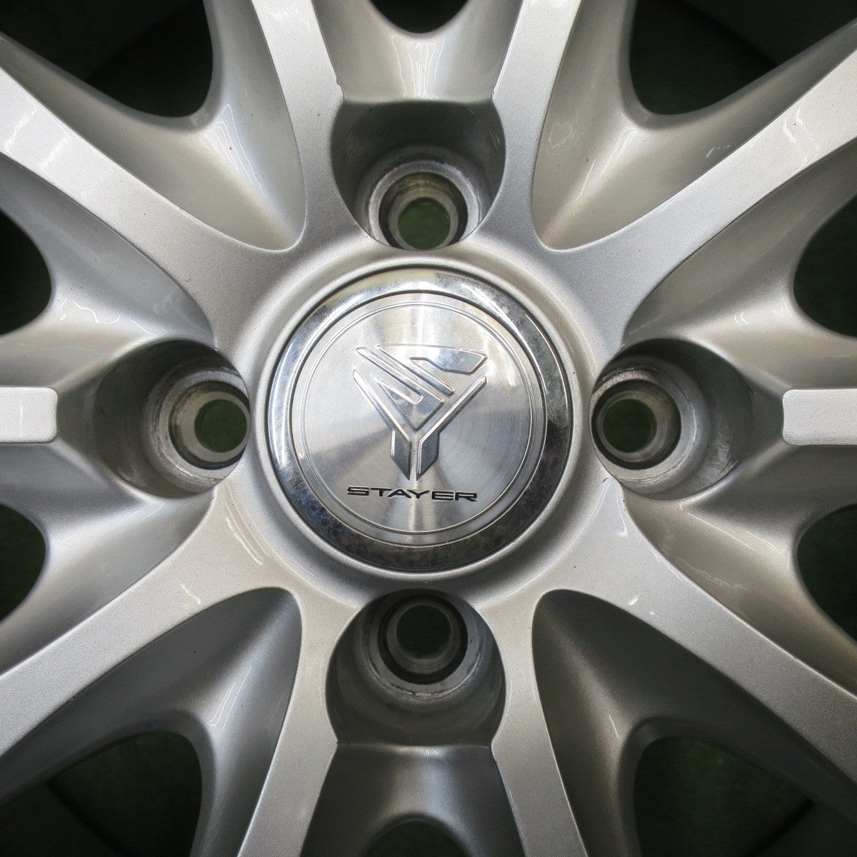 バリ溝！23年！キレイ！9.5分◎スタッドレス 205/50R17 ミシュラン X-ICE SNOW STAYER ステイヤー 17インチ PCD100/4H◎6062204NJス