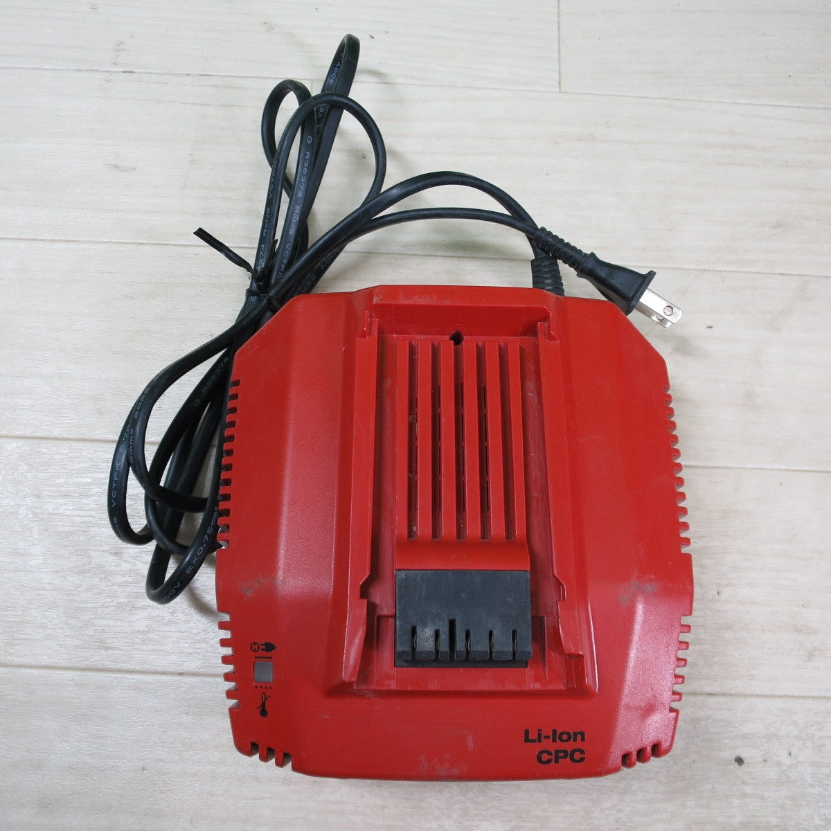 [送料無料] バッテリー2個☆HILTI ヒルティ 充電式 レシプロソー SR 6-A22 電動 工具 切断機 セーバーソー セーバソー☆