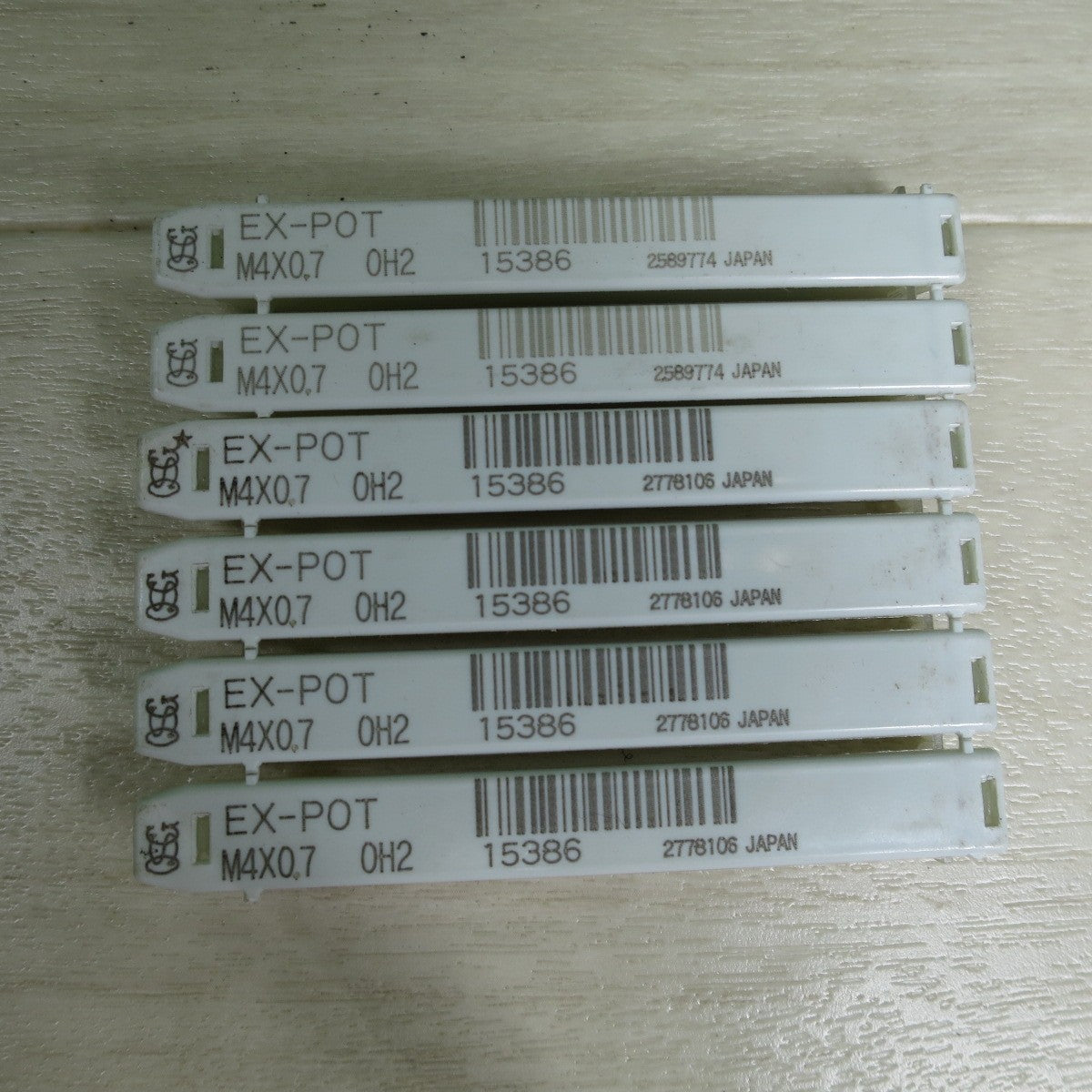 [送料無料] 未使用! 49点まとめ売り☆OSG EX-POT ポイント タップ M4×0.7 38本 / M5×0.8 6本 / M6×1 3本 / M3×0.5 2本☆