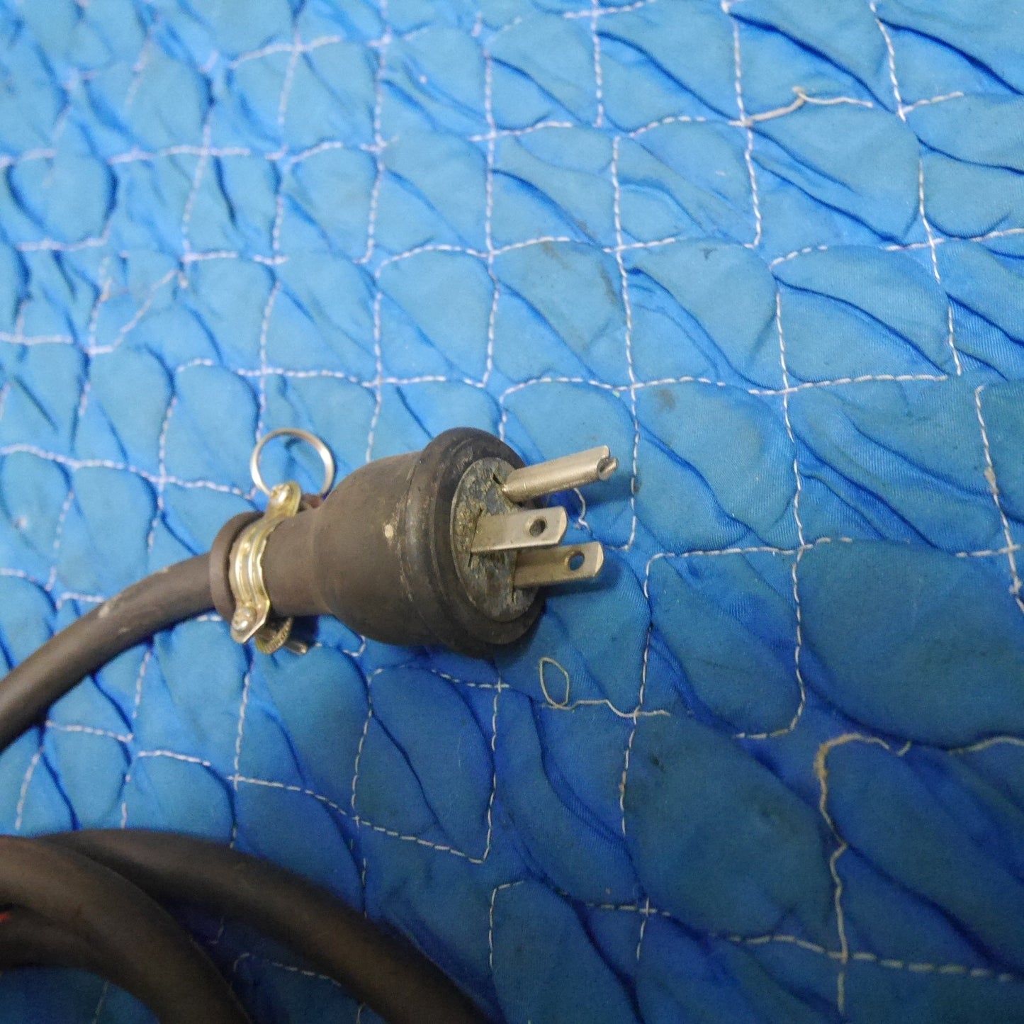 [送料無料] ☆芝浦 電動 シャー レンチ LSR-22A 電動 工具 200V コード式☆