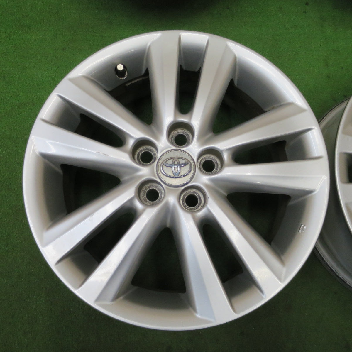 4本価格★トヨタ ウィッシュ 純正 ホイール 16インチ 16×6J PCD100/5H★6022501NGホ