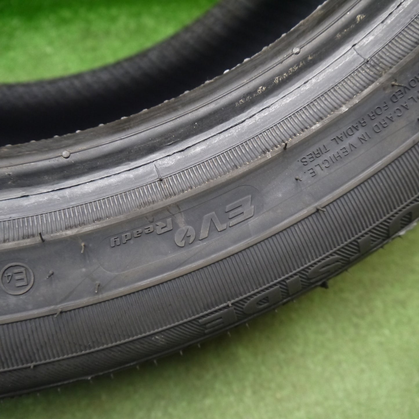 未使用！25年！2本★225/55R19 ウィンラン R330 WINRUN タイヤ 19インチ CX-30 CX-8 CX-5 アウトバック アルファード クラウン 等★6021809Hノタ
