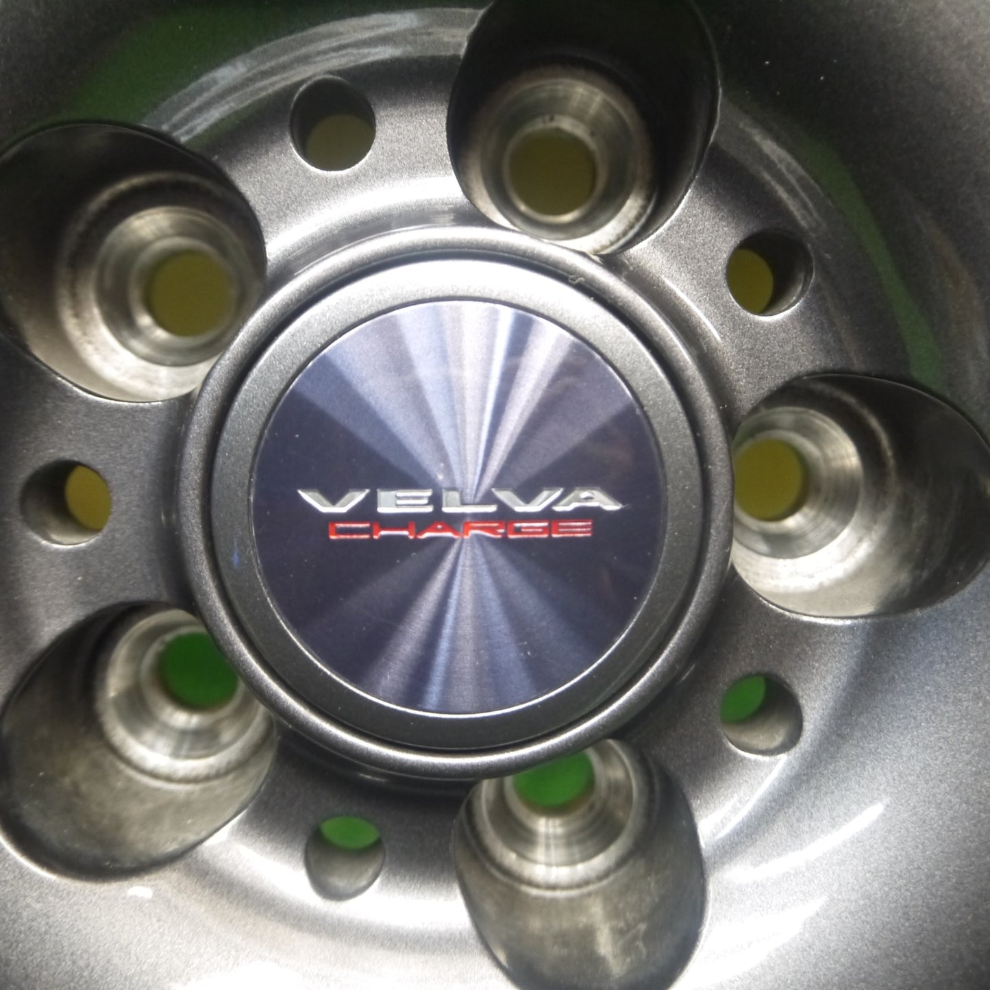 [送料無料] バリ溝！23年！キレイ！9.5分★プリウス等 195/65R15 スタッドレス ブリヂストン ブリザック VRX2 VELVA CHARGE ヴェルヴァ 15インチ PCD100/5H★4112508Hス
