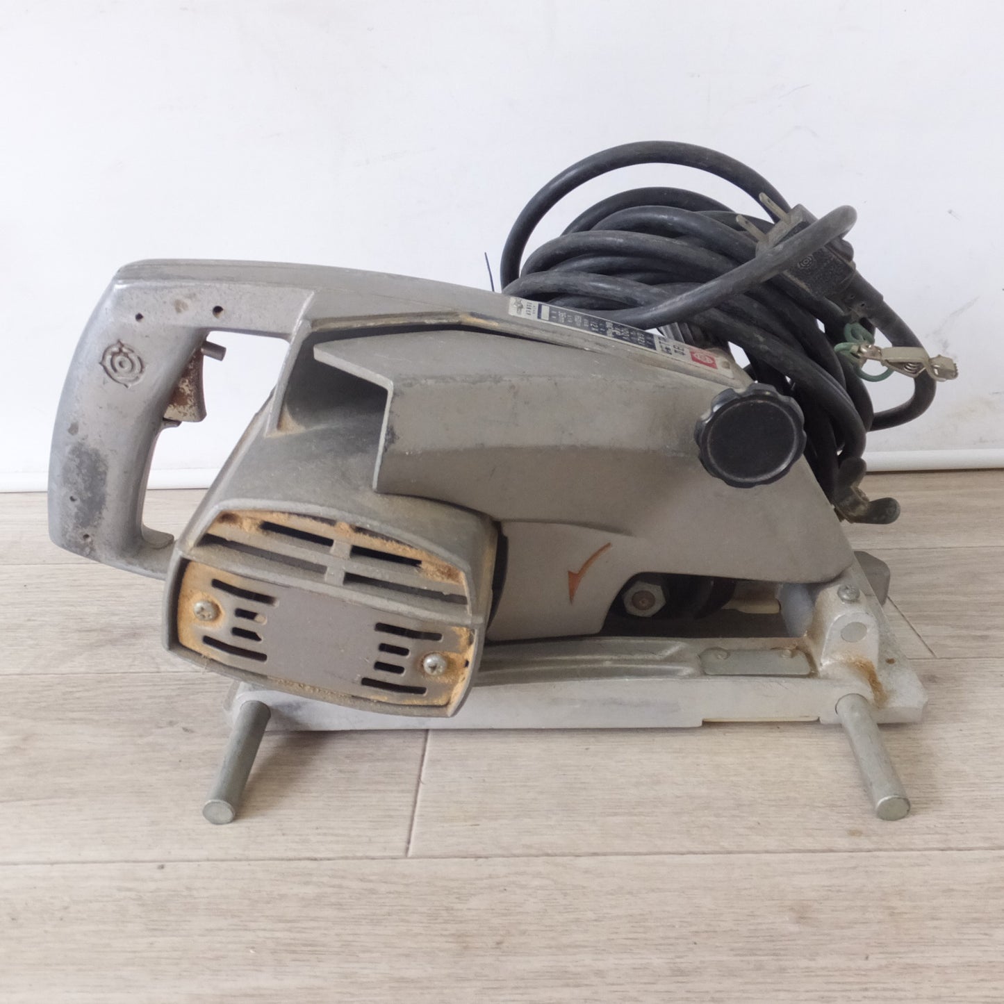 [送料無料] ★日立 HITACHI 仕上溝切 GA21　最大幅 36mm　100V 50/60Hz 12A 8500rpm★