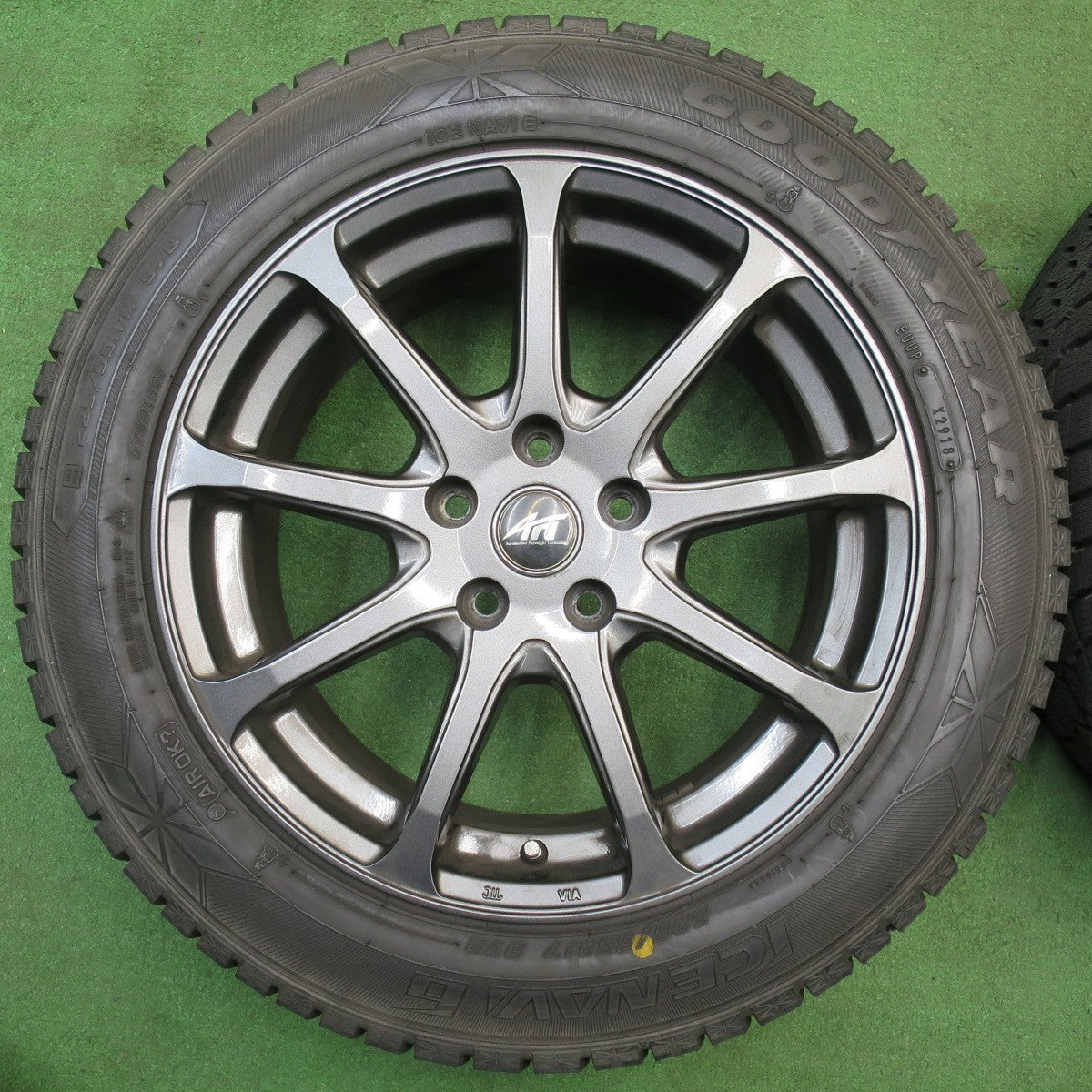 バリ溝！9分★BMW MINI 等 AFT Bertzen 225/55R17 スタッドレス グッドイヤー アイスナビ6 ベルツェン 17インチ PCD112/5H★6020904NJス