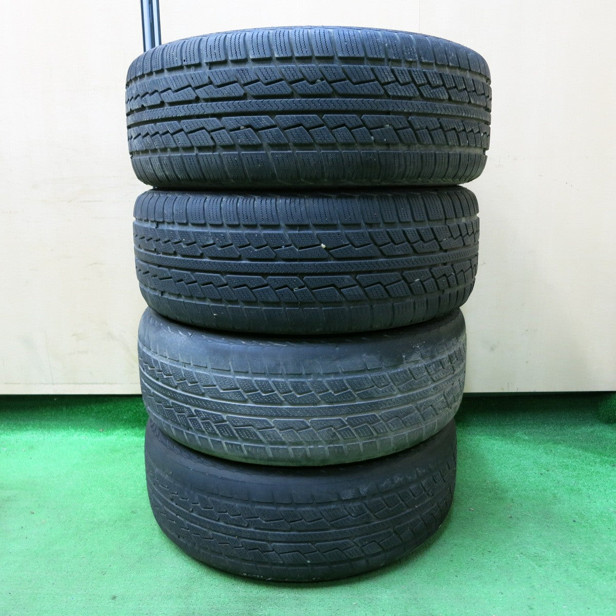 *送料無料* バリ溝！キレイ！8.5分★トヨタ アイシス 純正 205/55R16 スタッドレス ATR SPORT WINTER 101 16インチ PCD114.3/5H★4072501SYス