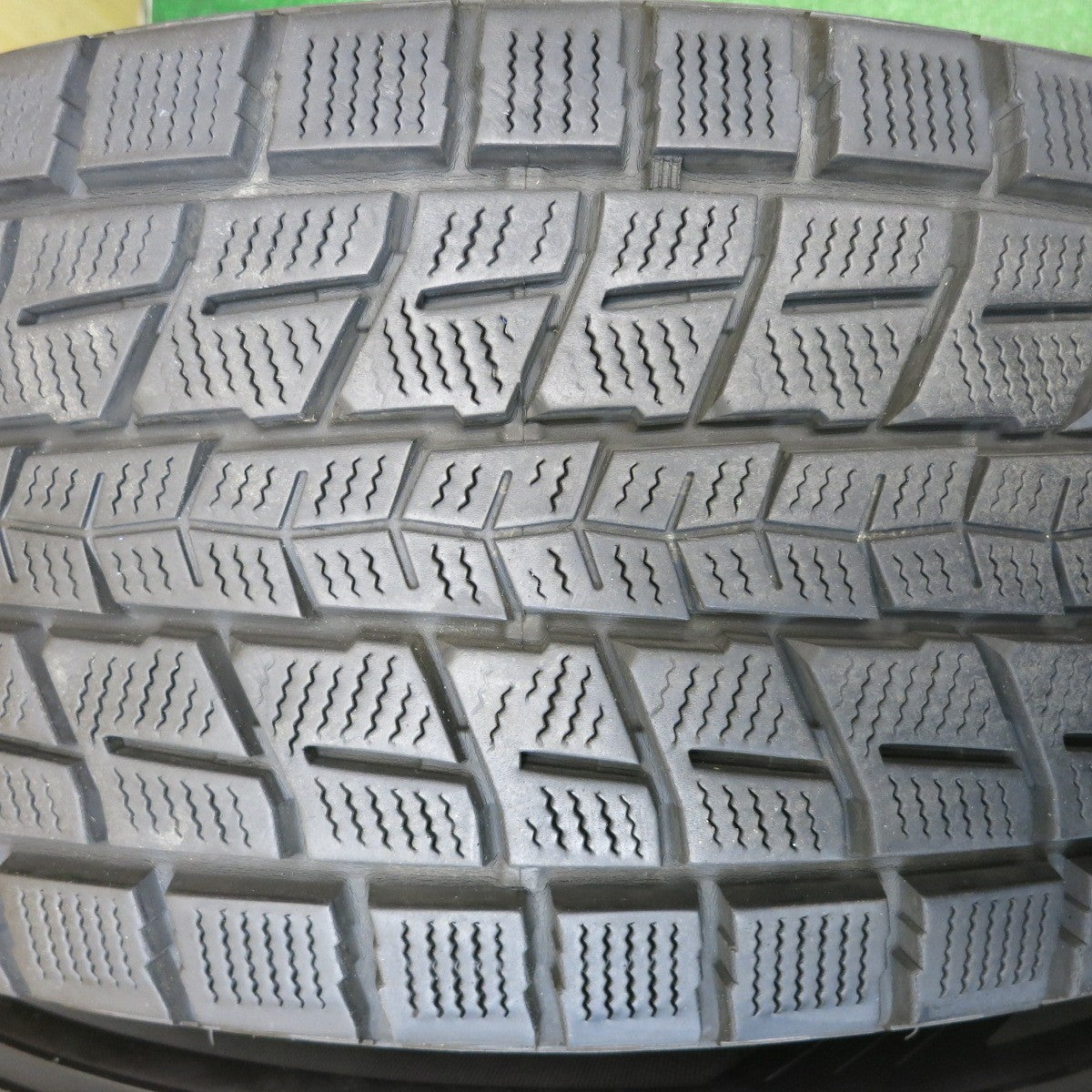 バリ溝！9分★グランドチェロキー 等 MKW MK-46 265/60R18 スタッドレス ダンロップ ウインターマックス SJ8 18インチ PCD127/5H★6010801HAス