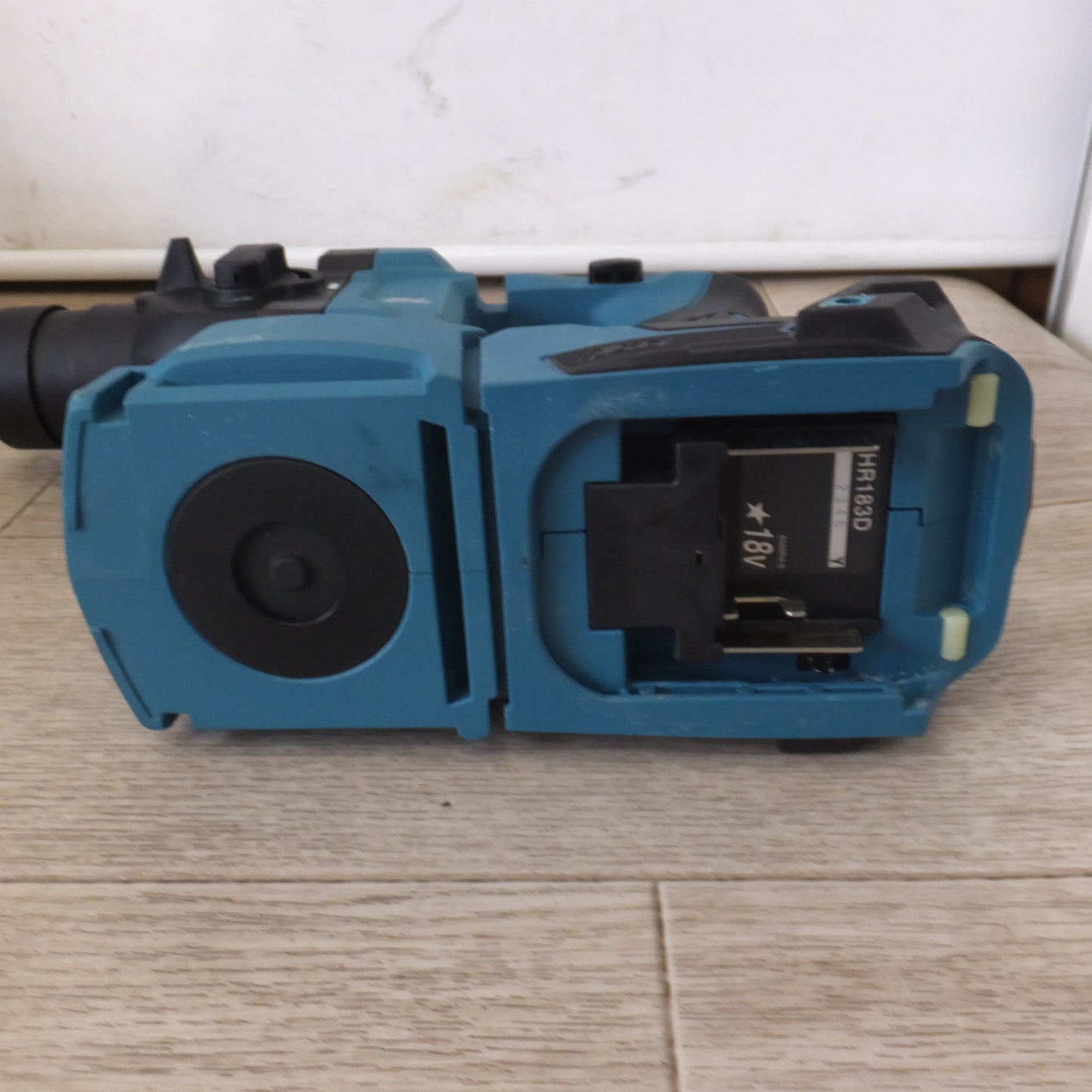 [送料無料] キレイ★マキタ makita 18mm 充電式ハンマドリル HR183DZK 18V 本体のみ★