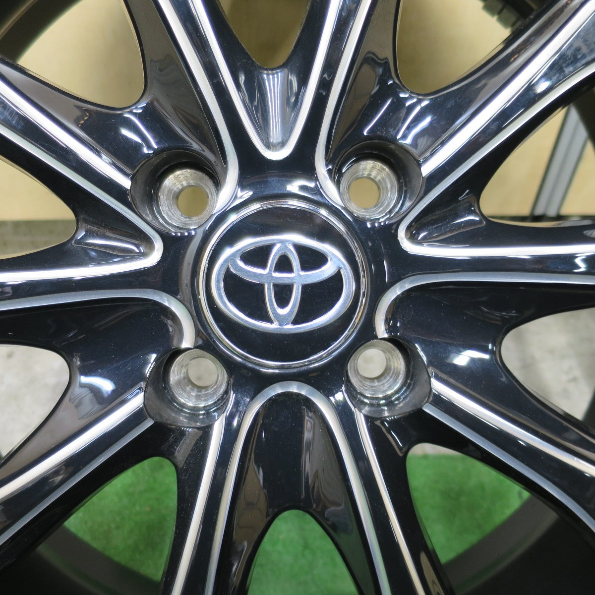 4本価格◎トヨタ ライズ ダイハツ ロッキー 純正 オプション BALMINUM T10 バルミナ ホイール 17インチ 17×6J PCD100/4H◎6082201NGホ