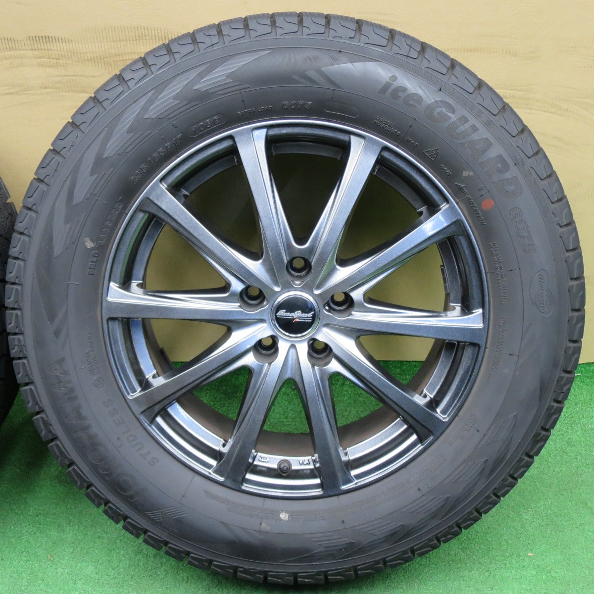 バリ溝！22年！キレイ！9.5分★スタッドレス 235/65R17 ヨコハマ アイスガード G075 EuroSpeed MANARAY SPORT ユーロスピード 17インチ PCD114.3/5H★6041208NKス