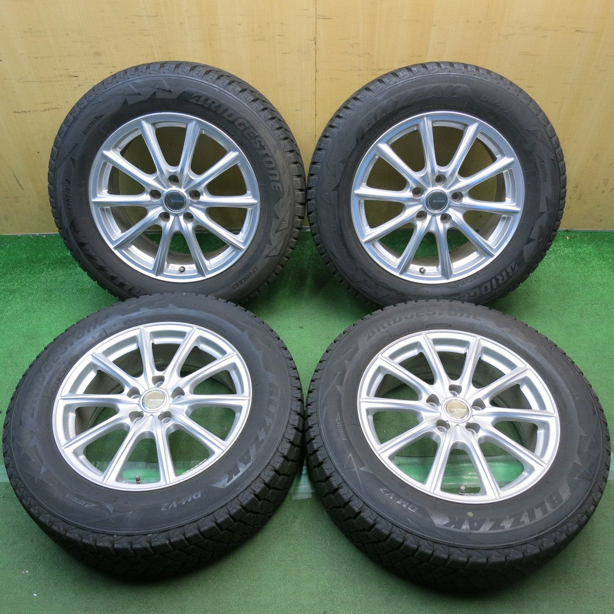 キレイ◎スタッドレス 225/65R17 ブリヂストン ブリザック DM-V2 ECO FORME SE-15 エコフォルム 17インチ PCD114.3/5H◎6101102HAス