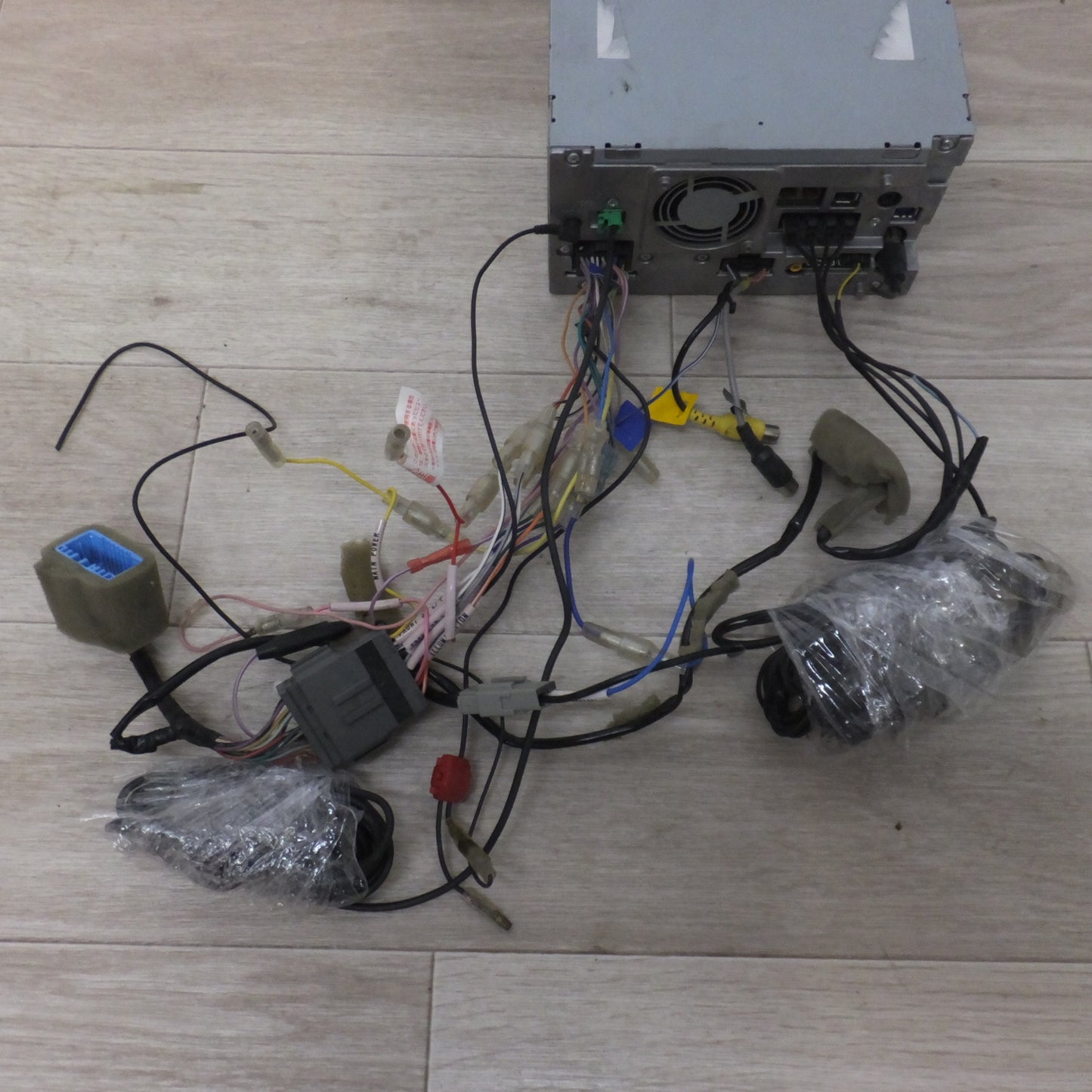 [送料無料] ★カロッツェリア carrozzeria AV一体型ナビ サイバーナビ AVIC-ZH77 パイオニア Pioneer[10]★