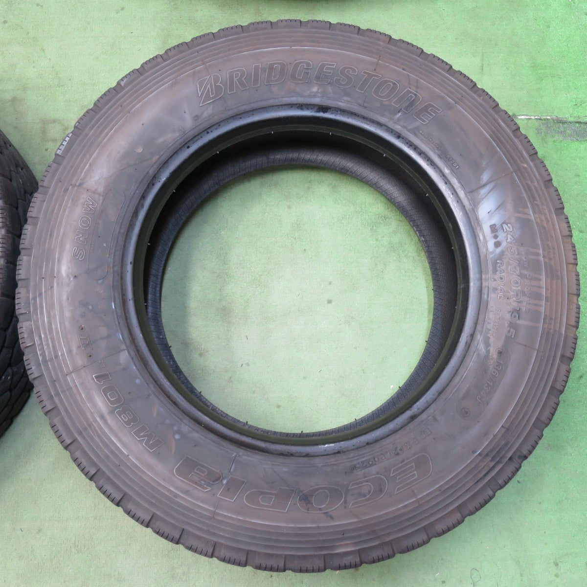 バリ溝！25年！9.5分★トラック タイヤ 245/70R19.5 136/134J ブリヂストン エコピア M801Ⅱ ミックス オールシーズン 19.5インチ★5121902イスタ
