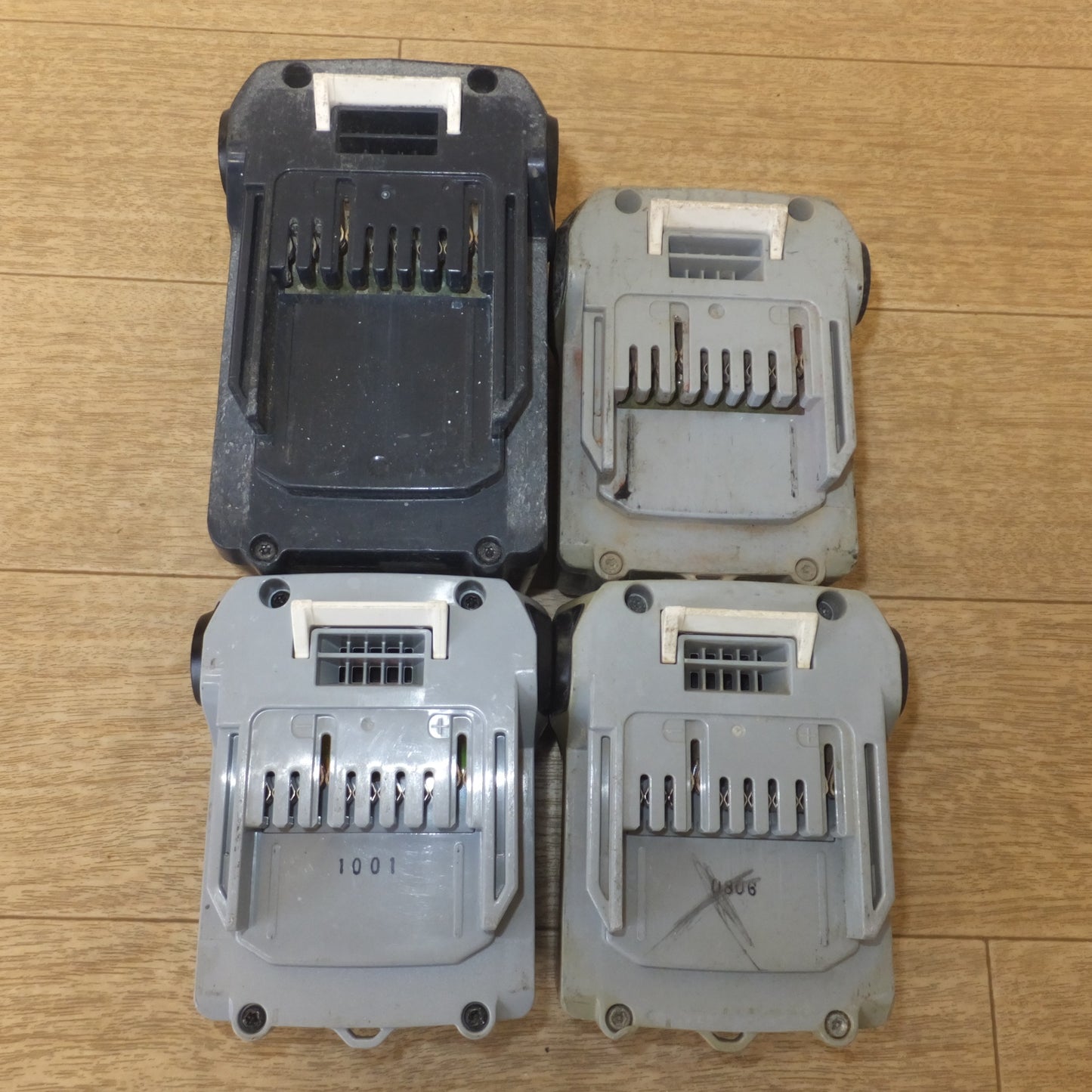 [送料無料] ジャンク★マックス MAX リチウムイオン電池パック JP-L925 1個　JP-L914 3個　計 4個 セット★