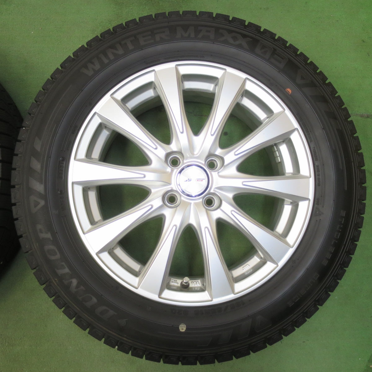 バリ溝！21年！キレイ！9.5分★スタッドレス 195/65R16 ダンロップ ウインターマックス 03 JOKER ジョーカー 16インチ PCD100/4H★5111412イス