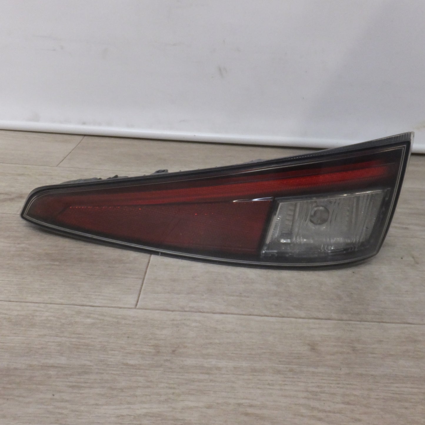 [送料無料] ★トヨタ TOYOTA 純正 プリウス DAA-ZVW50 50系 前期 テールライト 47-87 47-77 47-78 4点 セット★
