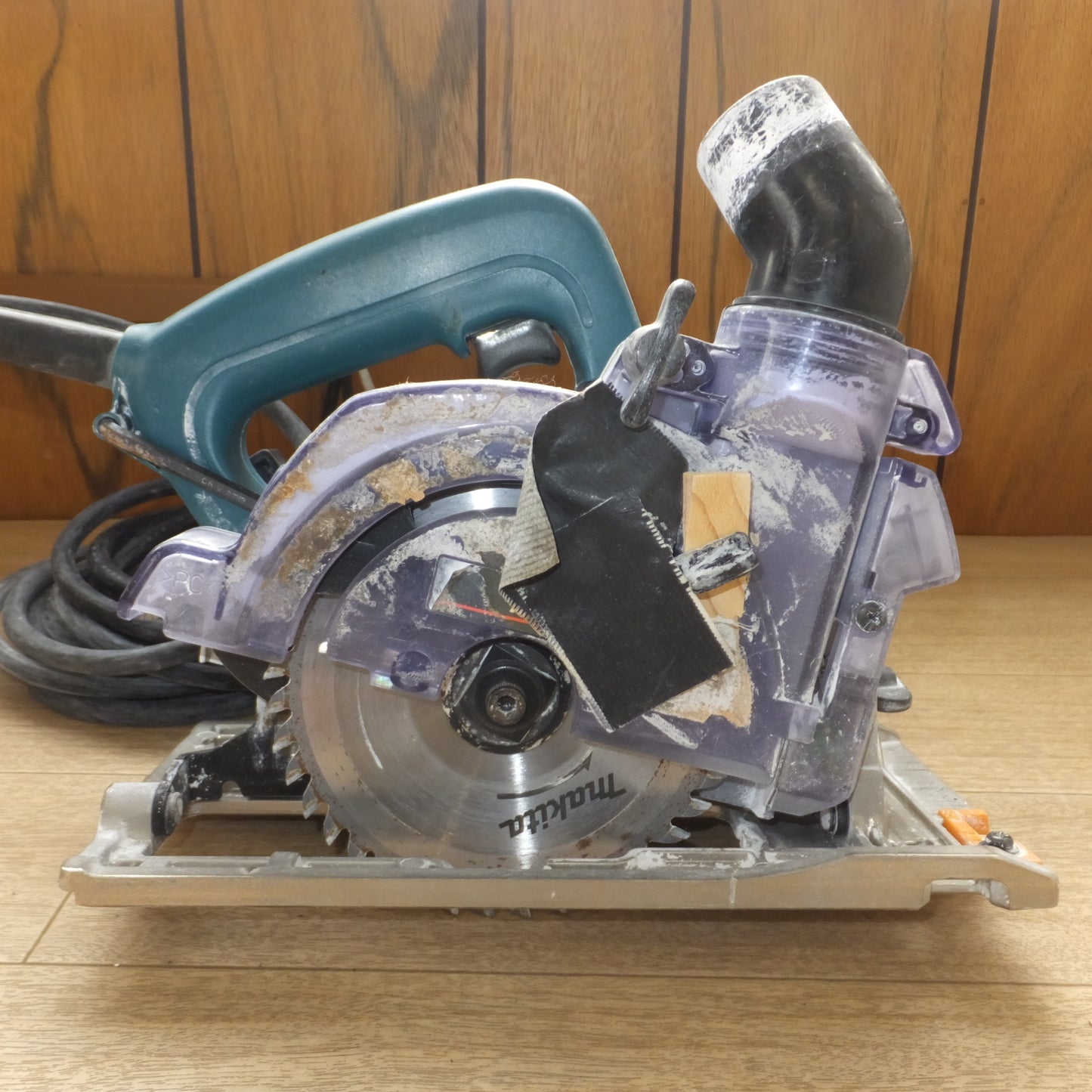[送料無料] 2個口★マキタ makita 小型集じん機 450(P)　125mm防じんマルノコ 5055FKB　100V 50-60Hz　セット★