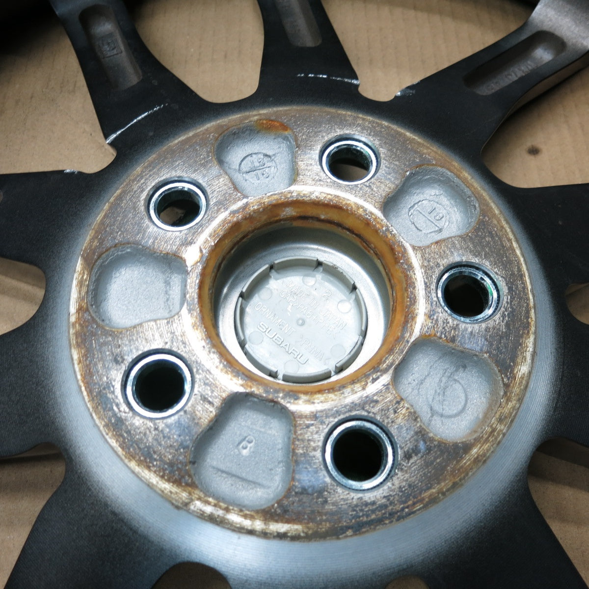 送料無料* キレイ☆トヨタ ZN6 86 後期 純正 ホイール 17インチ 17×7J