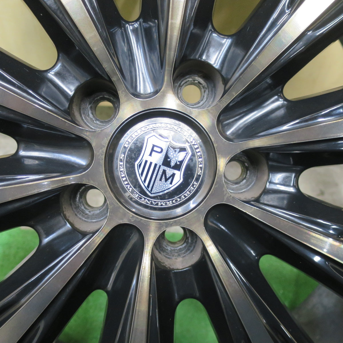 4本価格★プリウス 等 215/35R19 ダンロップ LE MANS LM704 フルウェイ HP108 PERFORMANCE WHEELS 19インチ PCD100/5H★5060601TTノ