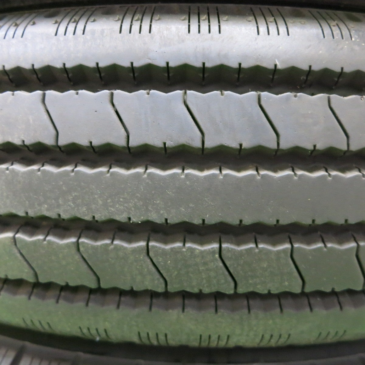 *送料無料* 4本価格！20年★トラック タイヤ 195/85R16 114/112L ヨコハマ SUPER STEEL RY108A 16インチ★4060403ナノタ