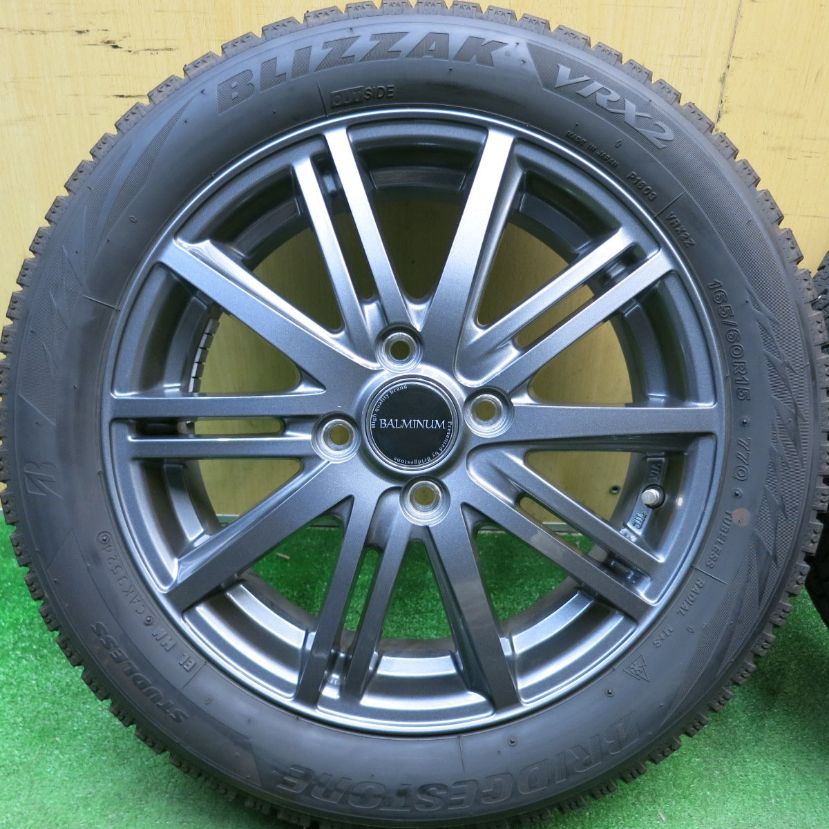 バリ溝！24年！キレイ！9分★スタッドレス 165/60R15 ブリヂストン ブリザック VRX2 BALMINUM BR10 バルミナ 15インチ 軽サイズ ハスラー 等 PCD100/4H★6032811HAス
