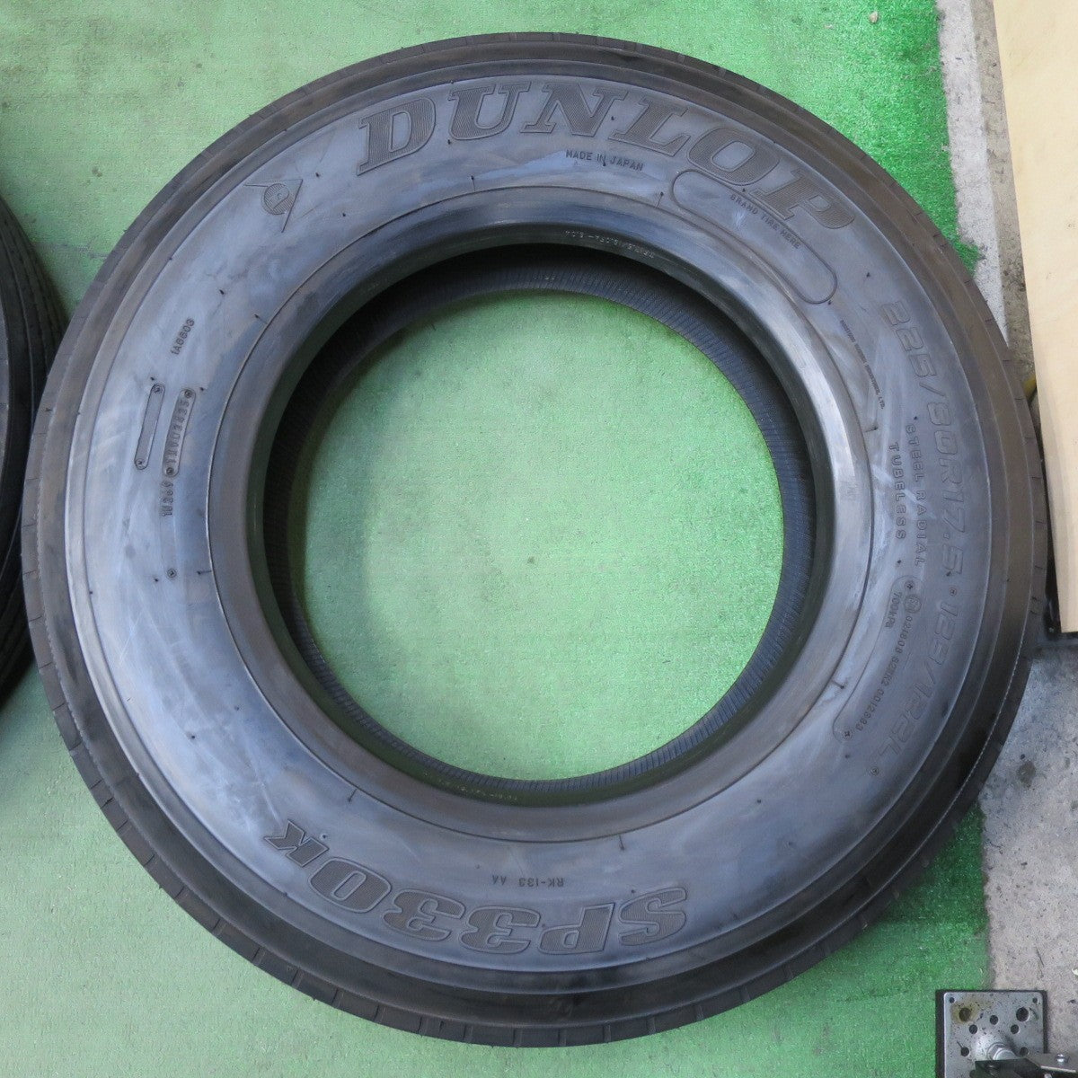 新車外し！25年！6本★トラック タイヤ 225/80R17.5 123/122L ダンロップ SP330K 17.5インチ★5112213イノタ