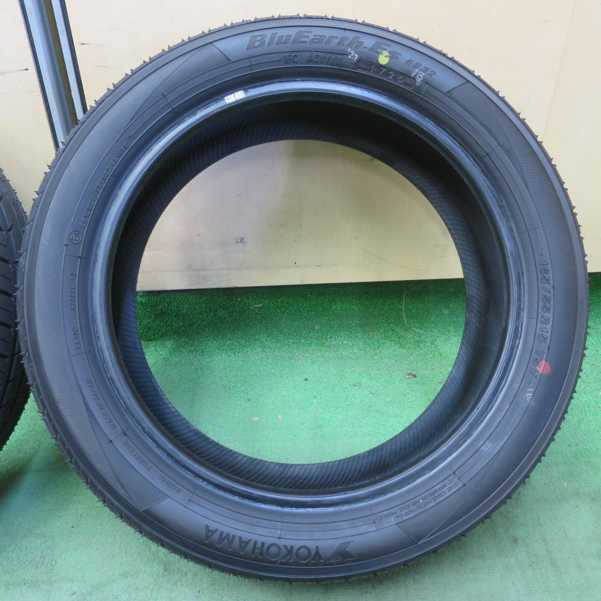 新車外し！26年★165/55R15 ヨコハマ BluEarth-ES ES32 タイヤ 15インチ デイズ スペーシア N-BOX ekクロス タント 等★6061009イノタ