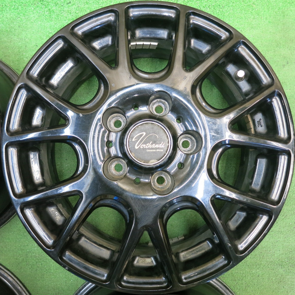 4本価格◎Verthandi ヴェルザンディ 15インチ ホイール 15×6J PCD114.3/5H◎6082305HAホ