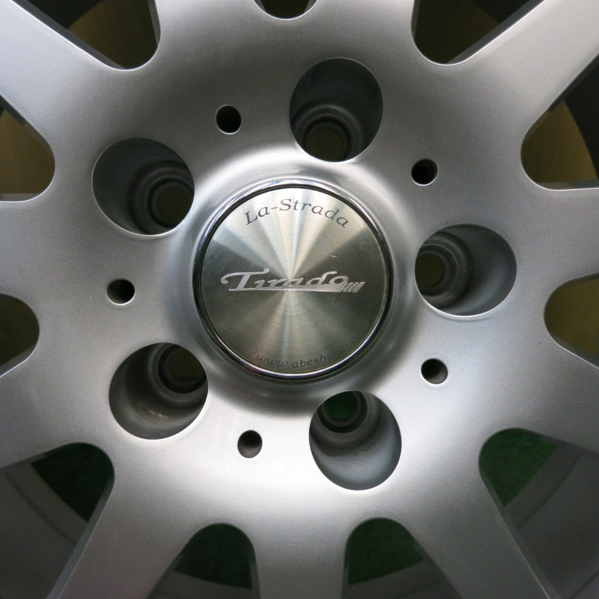 キレイ★レクサス 等 235/50R18 スタッドレス ブリヂストン ブリザック VRX Tirado La-Strada 阿部商会 18インチ PCD120/5H★5080208HAス