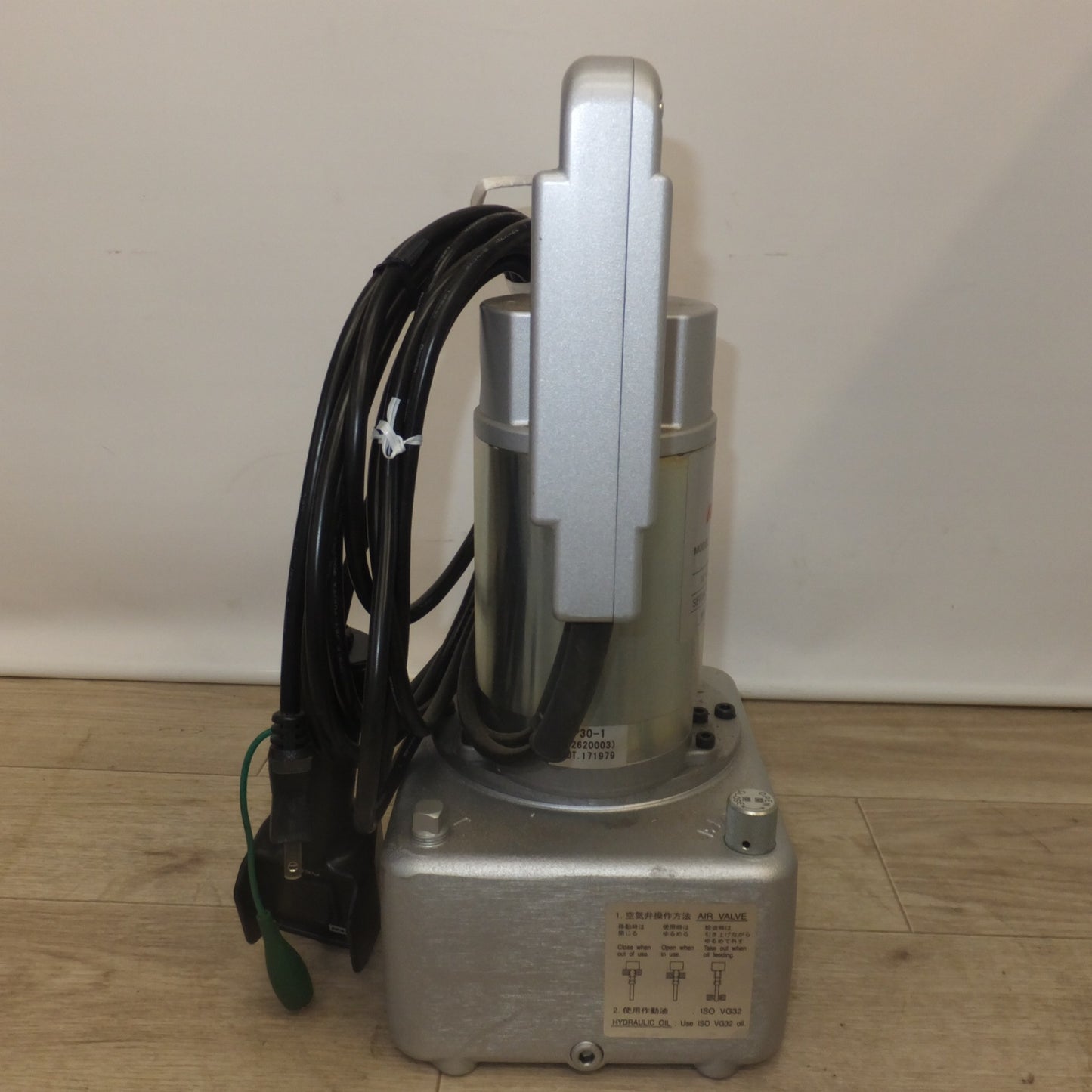 [送料無料] 未使用★理研 RIKEN 可搬式小型電動ポンプ SMP-3012NV　AC100V 50/60Hz★