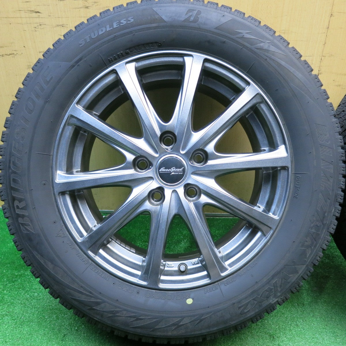 バリ溝！21年！キレイ！9.5分★スタッドレス 215/60R16 ブリヂストン ブリザック VRX2 EuroSpeed MANARAY SPORT ユーロスピード 16インチ PCD114.3/5H★5120615HAス