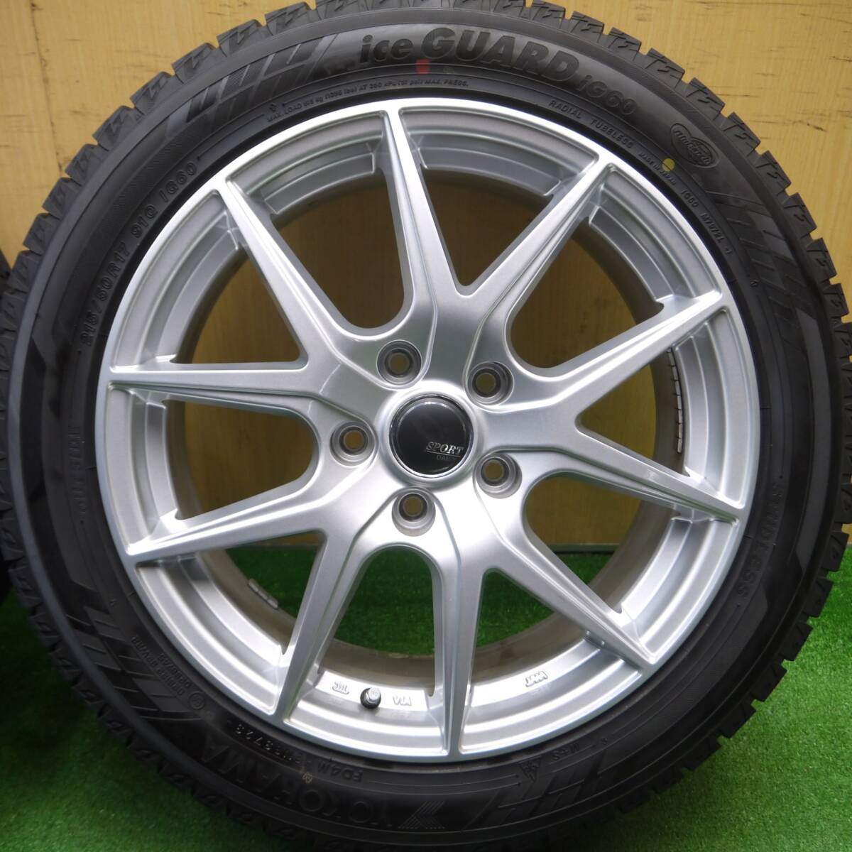 バリ溝！23年！キレイ！9.5分以上★スタッドレス 215/50R17 ヨコハマ アイスガード iG60 SPORT DAISY スポルト デイジー 17インチ PCD114.3/5H★5011412Hス