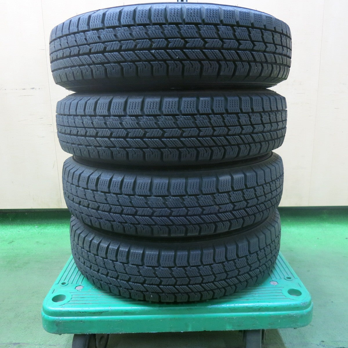 4本価格！23年★スタッドレス 145/80R13 グッドイヤー アイスナビ8 GMach 13インチ PCD100/4H★5120102SKス