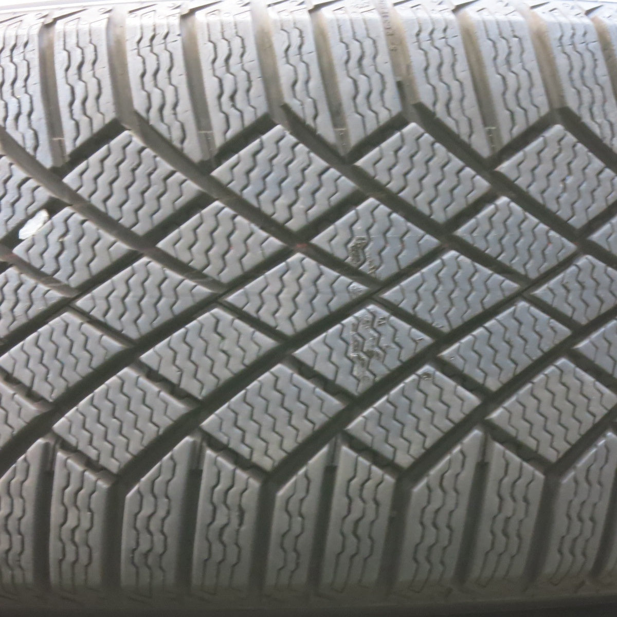 バリ溝！23年！キレイ！9分★アウディ RS4 RS5 B9 8W 純正 235/40R19 スタッドレス コンチネンタル バイキング コンタクト7 19インチ PCD112/5H★5082702SKス