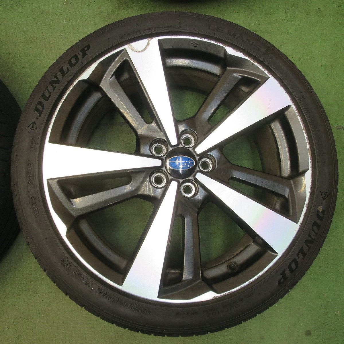 バリ溝！24年！8.5分★スバル インプレッサ スポーツ 純正 225/40R18 ダンロップ LE MANS V+ ルマン5+ 18インチ PCD100/5H★6041306イノ