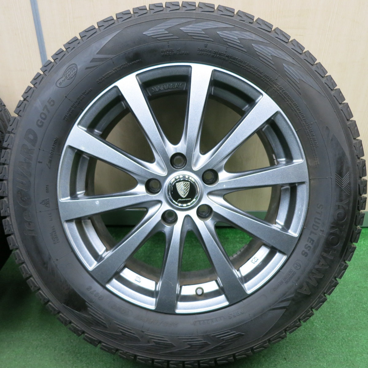 *送料無料* バリ溝！キレイ！9.5分★スタッドレス 225/65R17 ヨコハマ アイスガード G075 MANARAY SPORT マナレイスポーツ PCD114.3/5H★4032507TNス