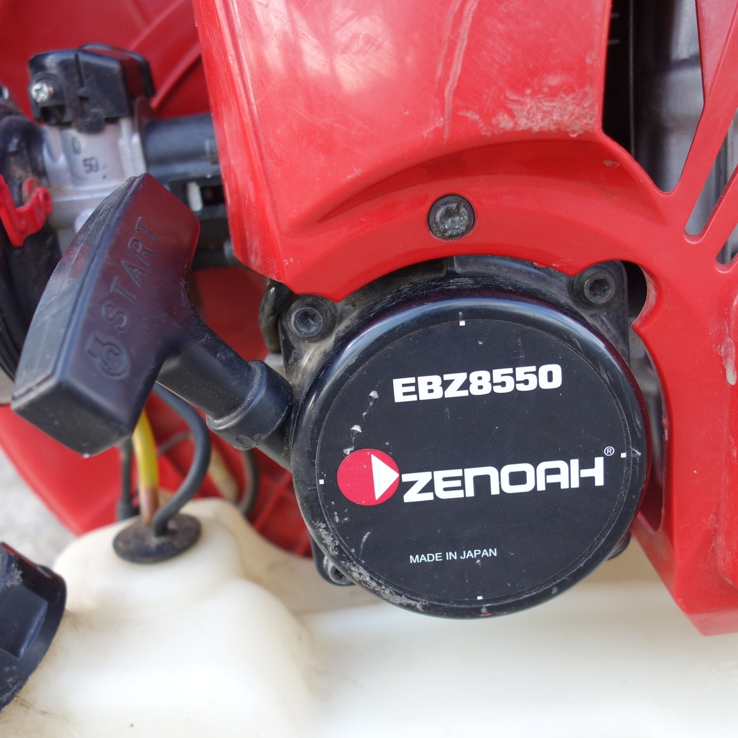 [送料無料] ◆ZENOAH ゼノア エンジンブロワ EBZ8550 背負式 送風機 ブロワー(1)◆