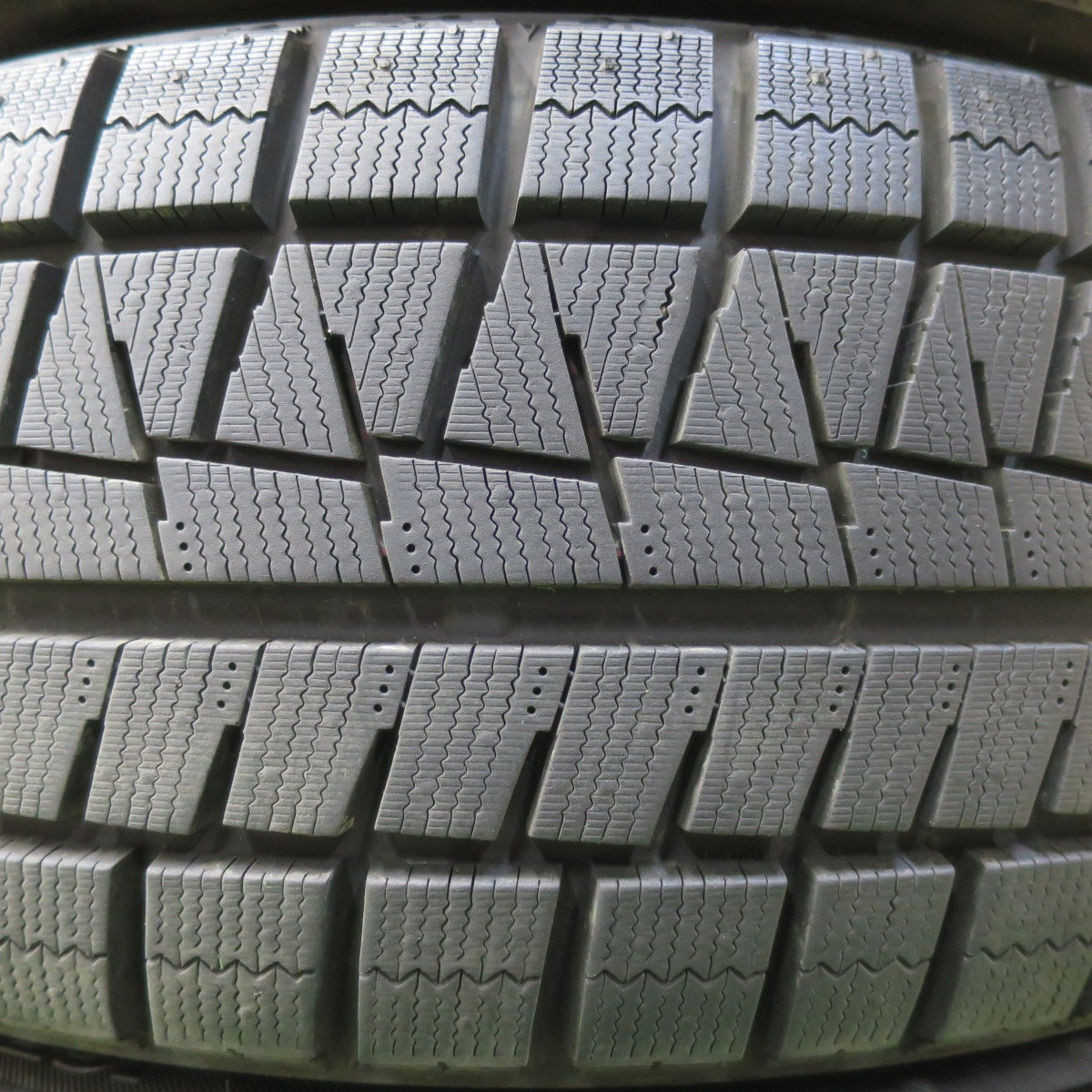 [送料無料] バリ溝！22年！キレイ！ほぼ10分★86 BRZ 等 215/45R17 スタッドレス ブリヂストン アイスパートナー2 SEIN ザイン 17インチ PCD100/5H★5032402イス