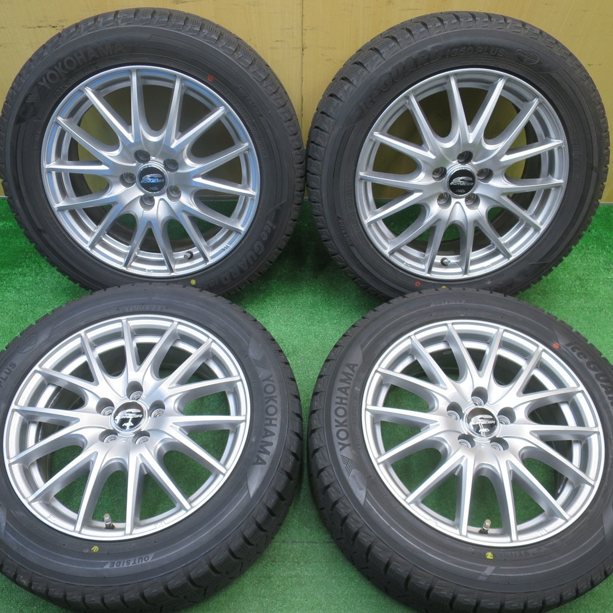 バリ溝！キレイ！9.5分★BRZ 86 等 205/55R16 スタッドレス ヨコハマ アイスガード iG50 プラス SCHNEIDER シュナイダー 16インチ PCD100/5H★5111309NJス