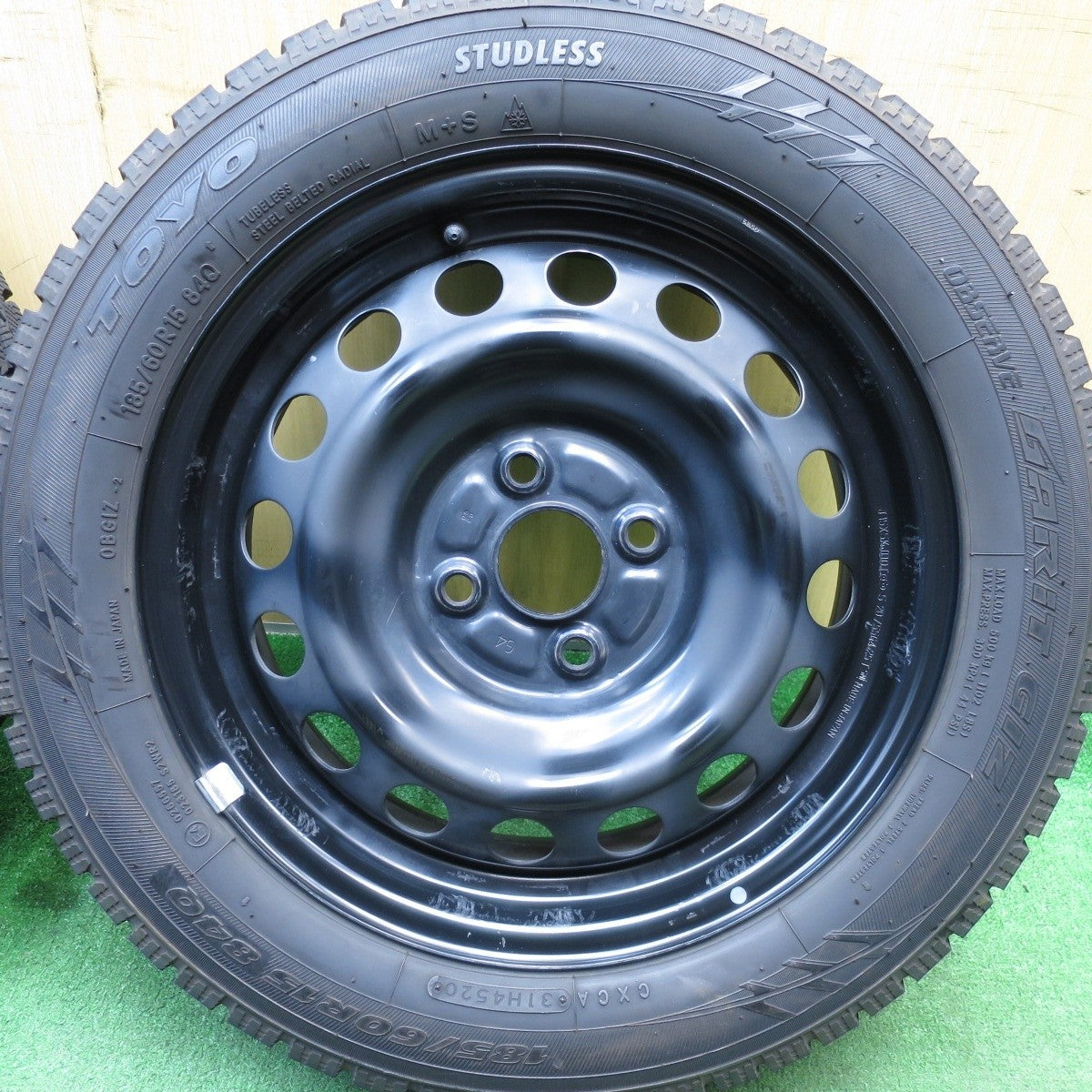 バリ溝！9.5分★スタッドレス 185/60R15 トーヨー オブザーブ ガリット GIZ スチール ホイール 15インチ PCD100/4H★5030710Hス