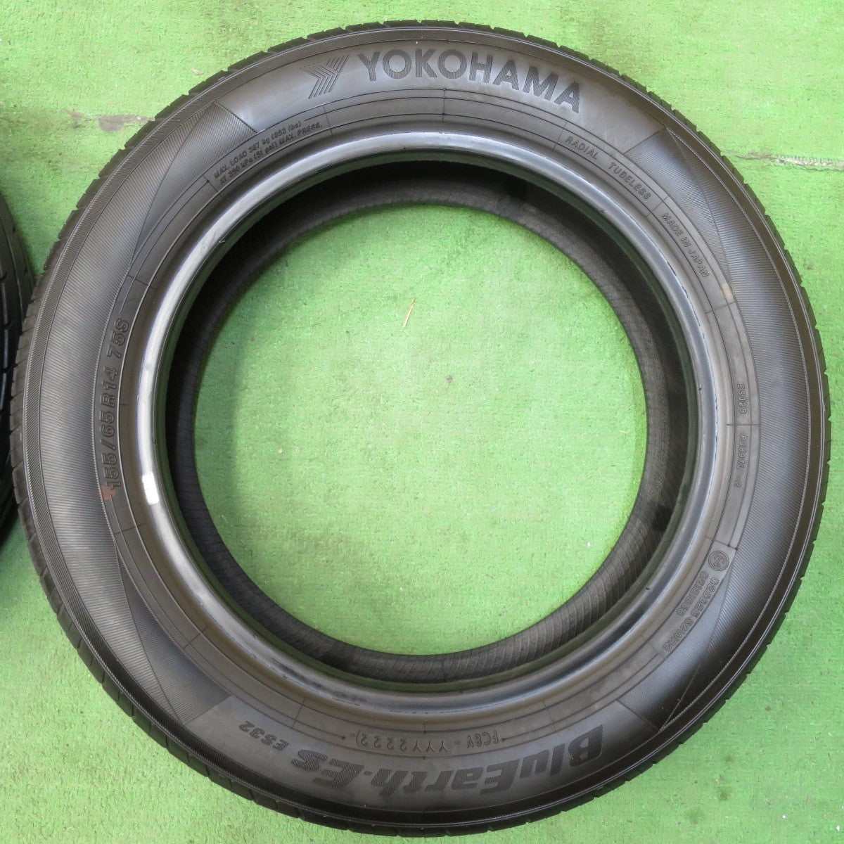 [送料無料] 4本価格！22年★155/65R14 ヨコハマ BluEarth-ES ES32 タイヤ 14インチ N-BOX ムーヴ タント ワゴンR 等★4110803イノタ