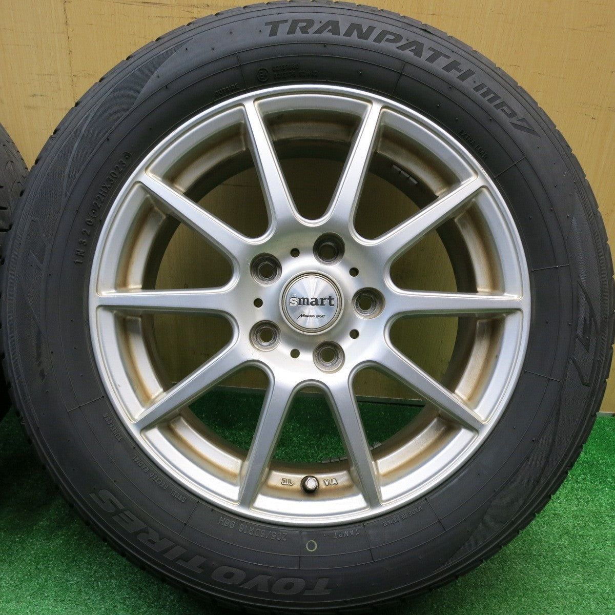バリ溝！23年！9.5分★205/60R16 トーヨー トランパス MP7 smart MANARAY SPORT スマート マナレイスポーツ 16インチ PCD114.3/5H★5111309HAノ