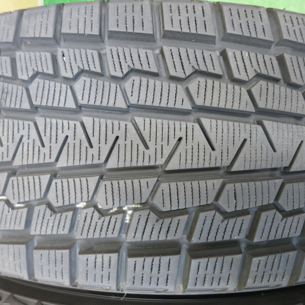 バリ溝！キレイ！9.5分★スタッドレス 225/65R17 ヨコハマ アイスガード G075 MiLLOUS DF ミルアス 17インチ PCD114.3/5H★6010807HAス