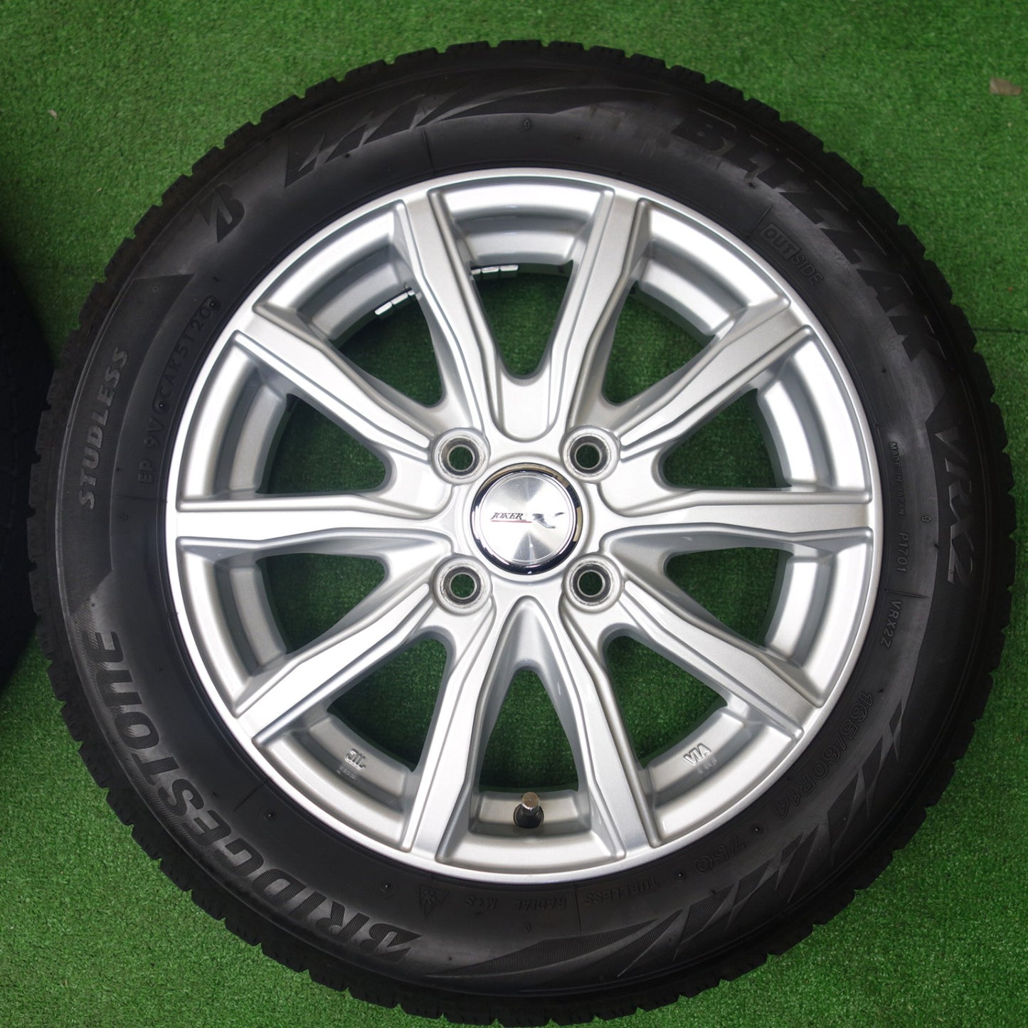 キレイ★スタッドレス 165/60R14 ブリヂストン ブリザック VRX2 JOKER ジョーカー 14インチ 軽サイズ エブリイ クリッパー 等 PCD100/4H★6031203KTス