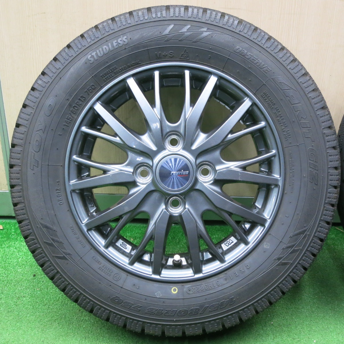 [送料無料] 超バリ溝！22年！キレイ！ほぼ10分★スタッドレス 145/80R13 トーヨー オブザーブ ガリット GIZ ravrion RM01 ラブリオン 13インチ PCD100/4H★5010201NJス