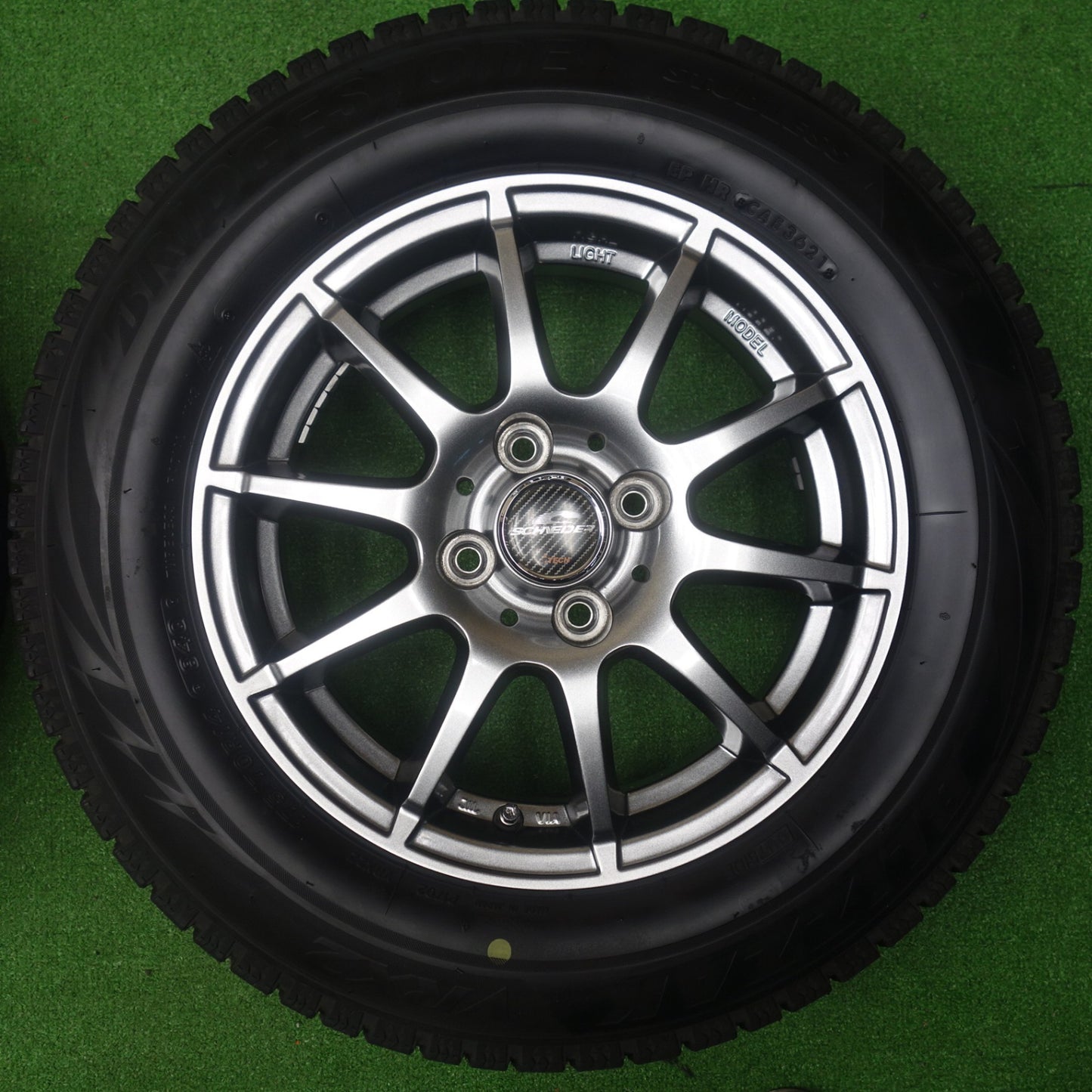 バリ溝！キレイ！8.5分★スタッドレス 175/70R14 ブリヂストン ブリザック VRX2 SCHNEIDER シュナイダー 14インチ PCD100/4H★6041502KTス