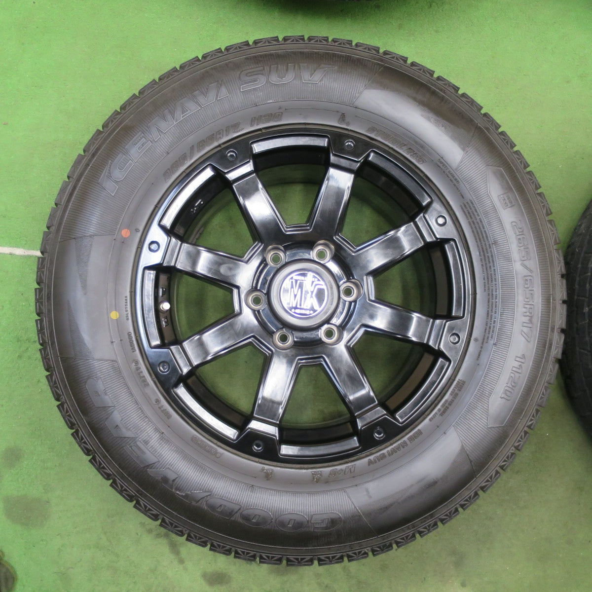 バリ溝！キレイ！9分★LOXARNY ROCK KELLY MX 632 265/65R17 スタッドレス グッドイヤー アイスナビ SUV ロクサーニ ロックケリー 17インチ PCD139.7/6H★6042303TTス