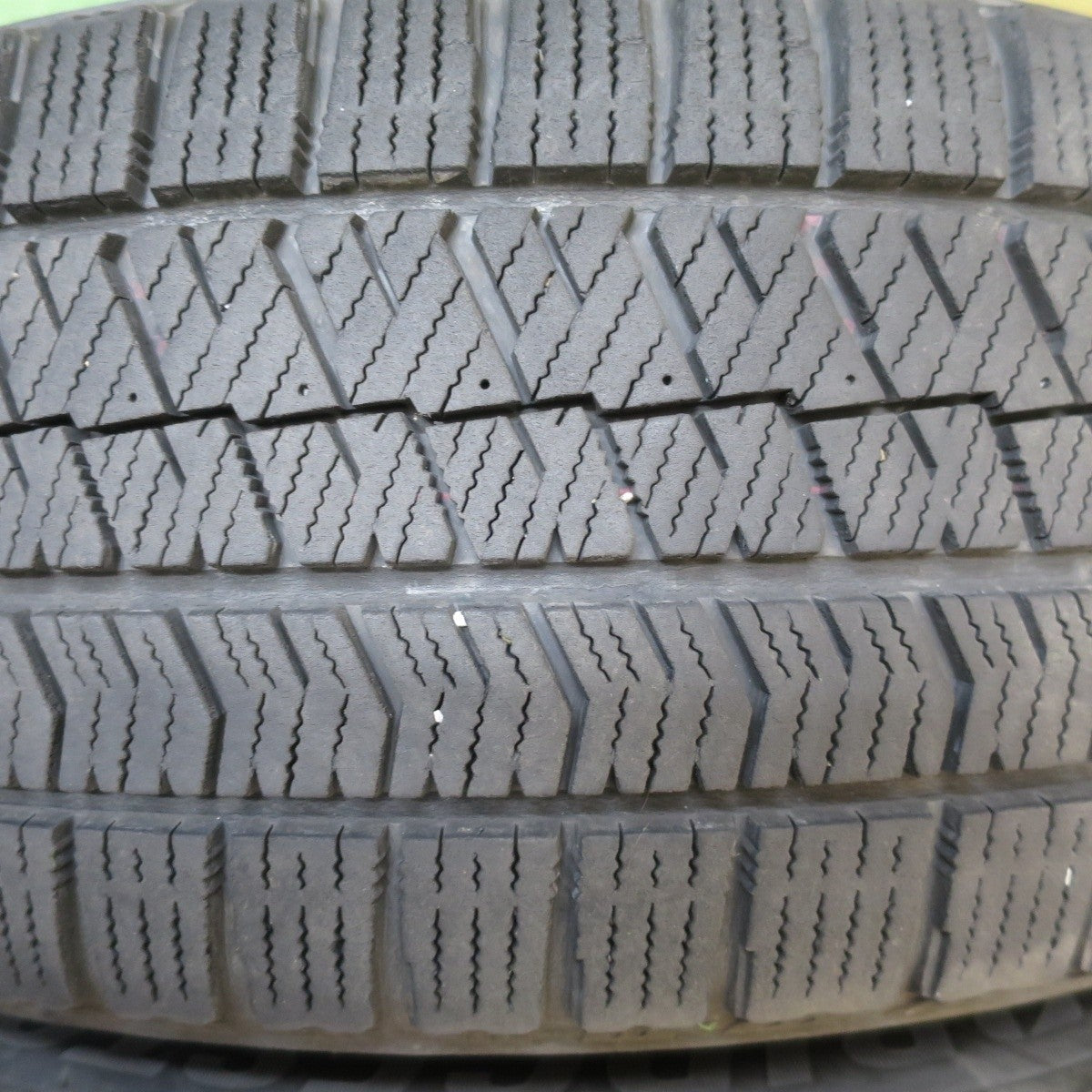 キレイ★プリウス 等 195/65R15 スタッドレス ブリヂストン ブリザック VRX2 ECO FORME エコフォルム 15インチ PCD100/5H★5031106Hス