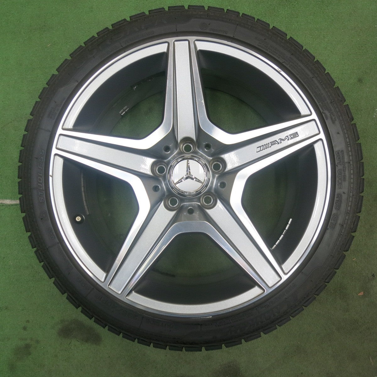 バリ溝！9.5分★ベンツ Cクラス W204 純正 AMG 235/40R18 255/35R18 スタッドレス ナンカン CORSAFA 18インチ PCD112/5H★6052601SKス