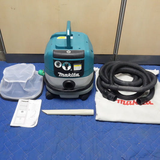 [送料無料] ☆マキタ 粉じん 専用 業務用 集じん機 100V VC0830 ホース付き 集塵 電動 工具☆
